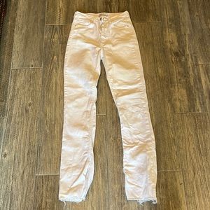 White skinny Zara jeans with split in ankle